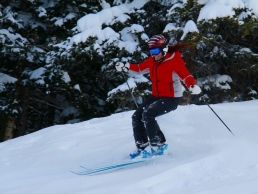 How to ski powder